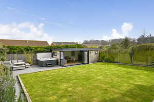 Photo 14- click for photo gallery